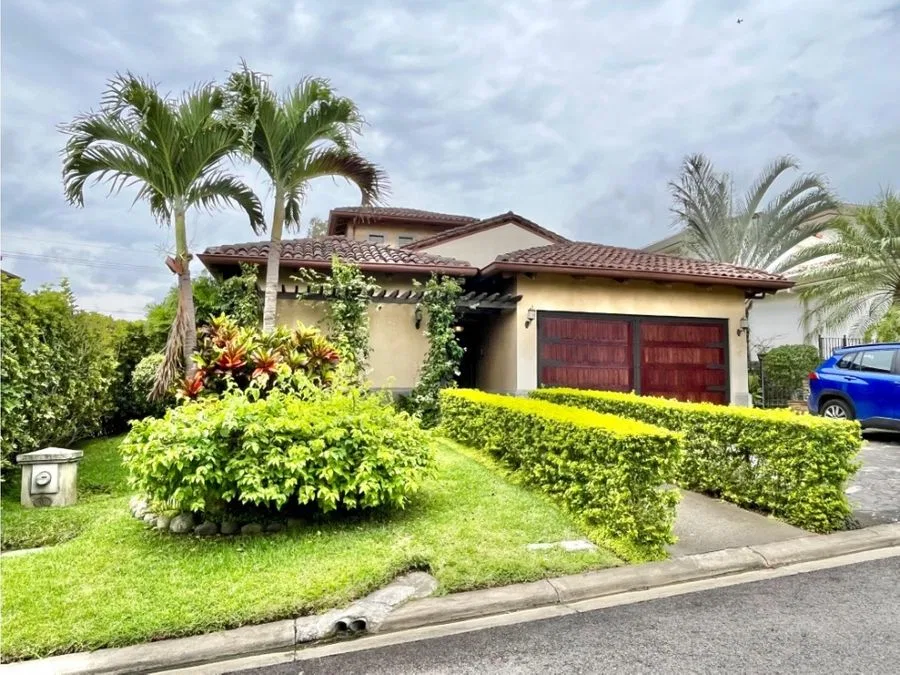 Venta Casa 1 planta en Condominio Cerro Alto, San Rafael, Escazú.