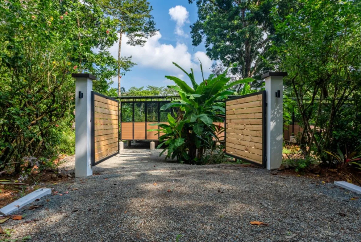RIVERFRONT VILLA PROPERTY IN DOMINICAL – 0.59 ACRES, photo 14