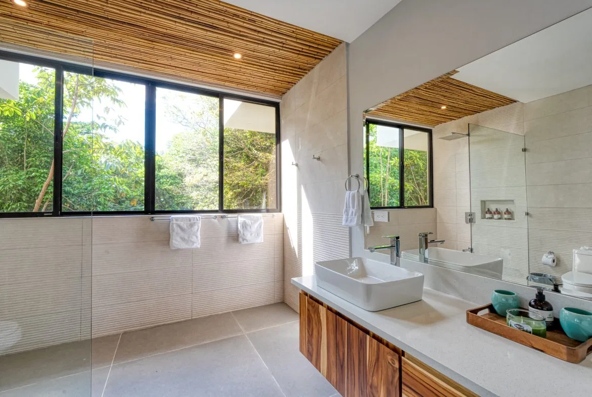LUXURY 5 BEDROOM HOME WITH AMAZING OCEAN VIEWS – 3.34 ACRES, photo 12