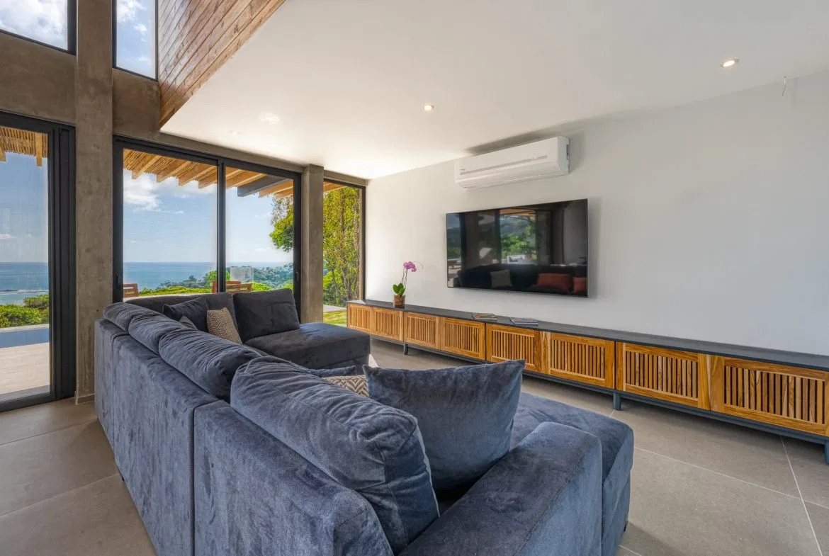 LUXURY 5 BEDROOM HOME WITH AMAZING OCEAN VIEWS – 3.34 ACRES, photo 24