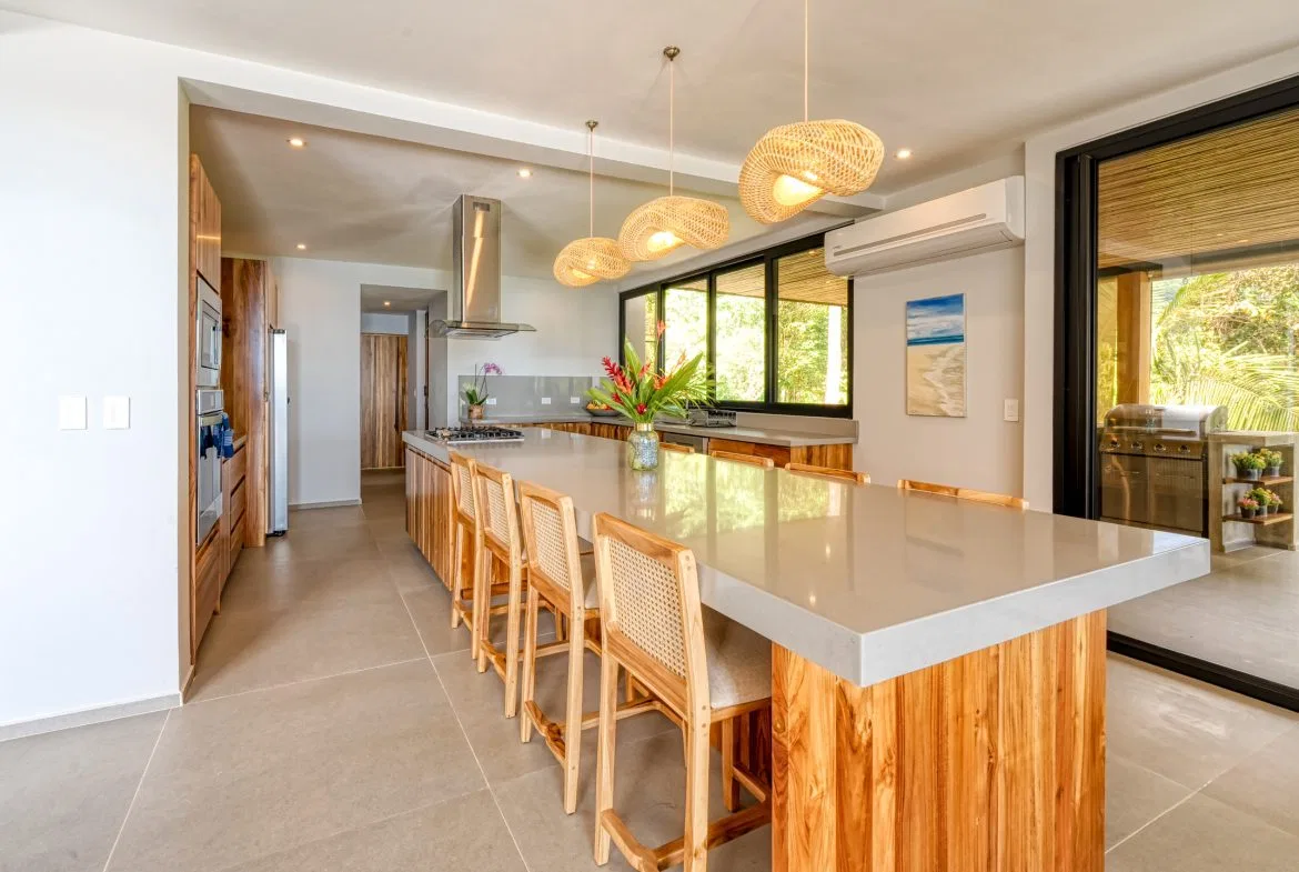 LUXURY 5 BEDROOM HOME WITH AMAZING OCEAN VIEWS – 3.34 ACRES, photo 10