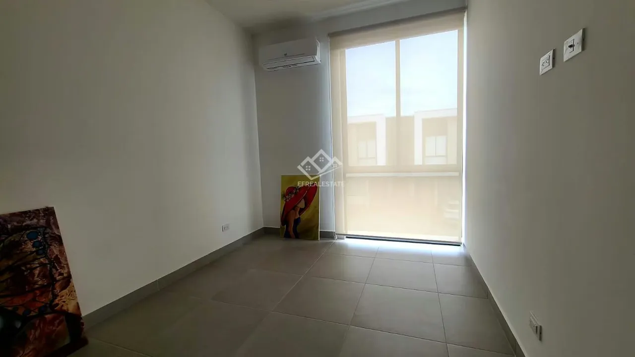 Perfect House, photo 2