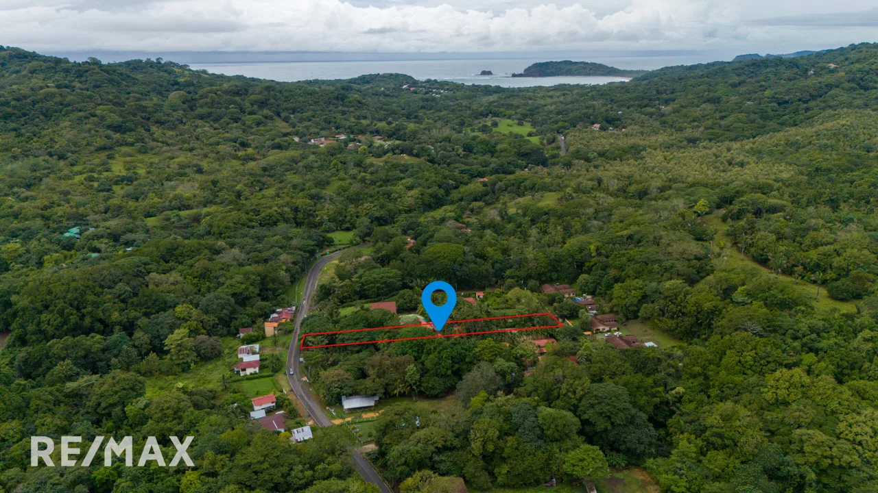 CASA DE JOE – On 2 Lots !!