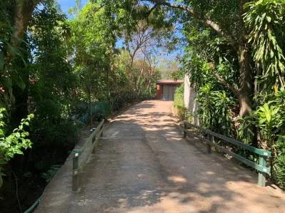 Venta de propiedad con uso mixto en Ciudad Colón, photo 3