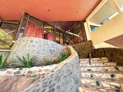 Venta de propiedad con uso mixto en Ciudad Colón, photo 7
