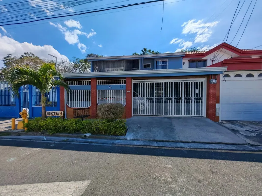 Venta de casa independiente en Anselmo Llorente, Tibás