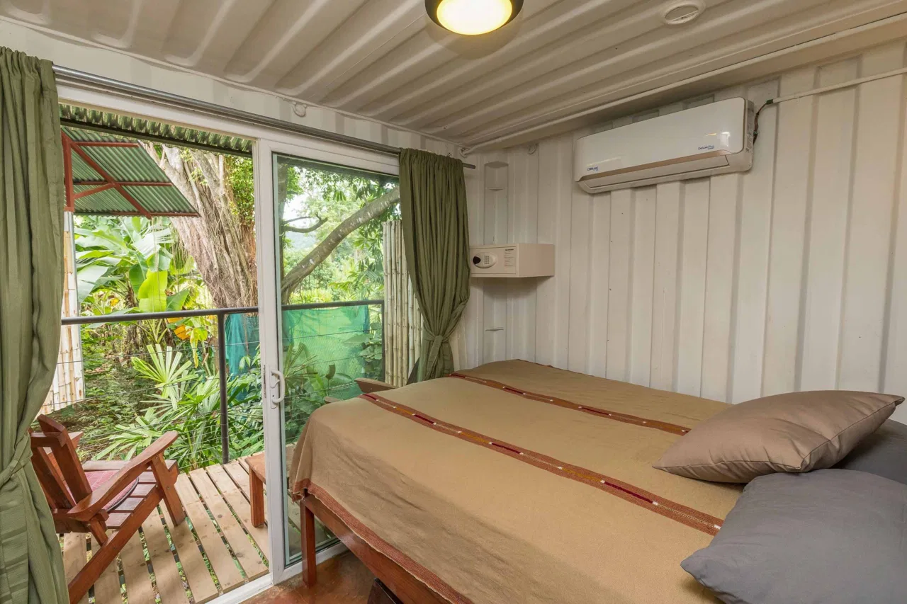 COMMERCIAL PROPERTY WITH A YOGA STUDIO, IN DOMINICAL – 0.45 ACRES, photo 9