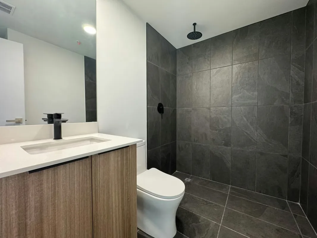 ¿Busca un apartamento nuevo, moderno y listo para mudarse? Esta oportunidad en la nueva torre de Sky Garden La Sabana lo tiene todo., photo 6