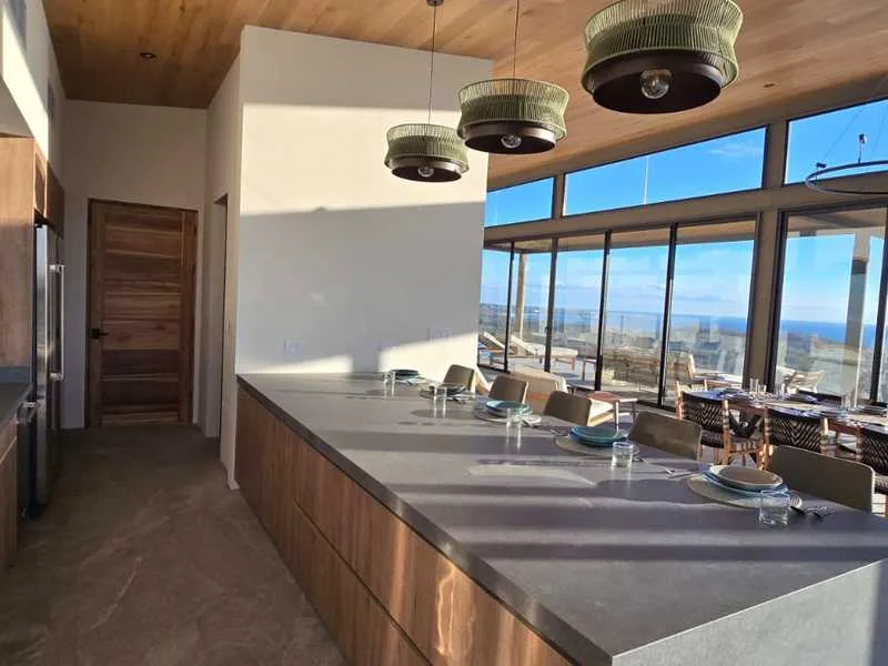 6 Bed Single Family Homes For Sale in Playa Grande, photo 12