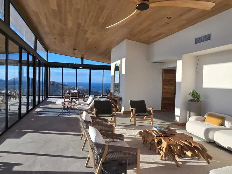 6 Bed Single Family Homes For Sale in Playa Grande, photo 4