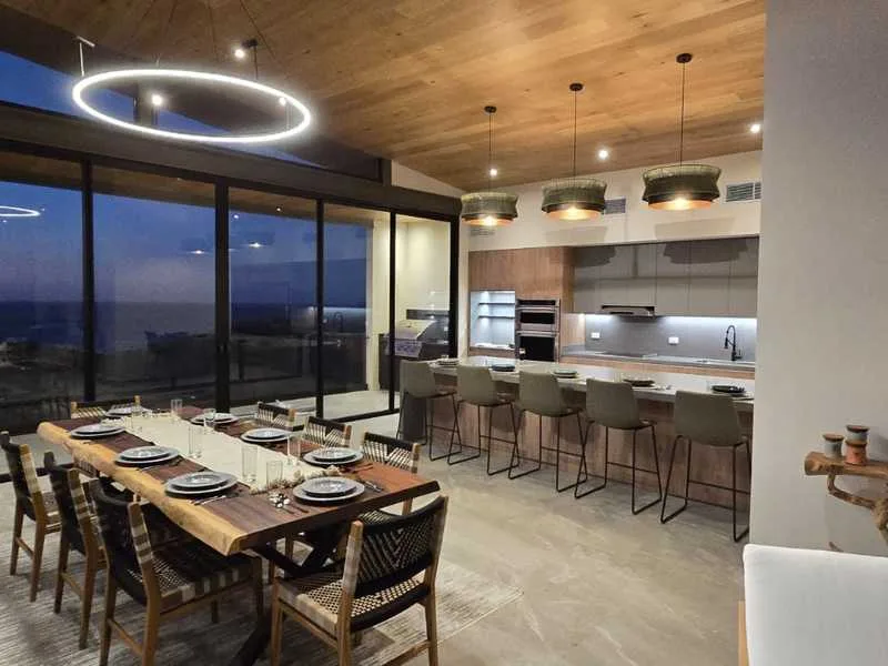 6 Bed Single Family Homes For Sale in Playa Grande, photo 9