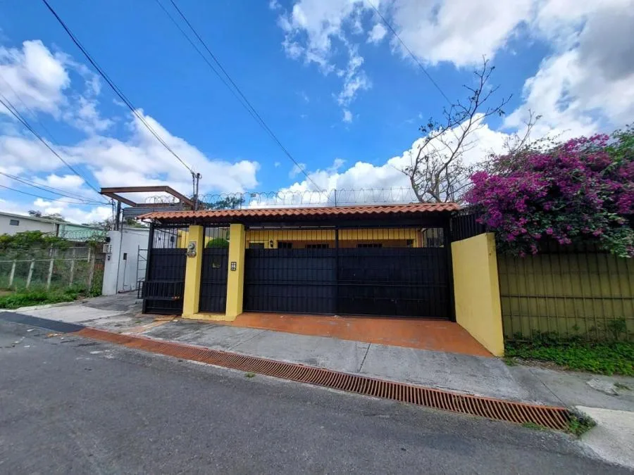 Venta de Casa de una planta con 4 habitaciones en Escazú Centro - Venta en Escazú, photo 13