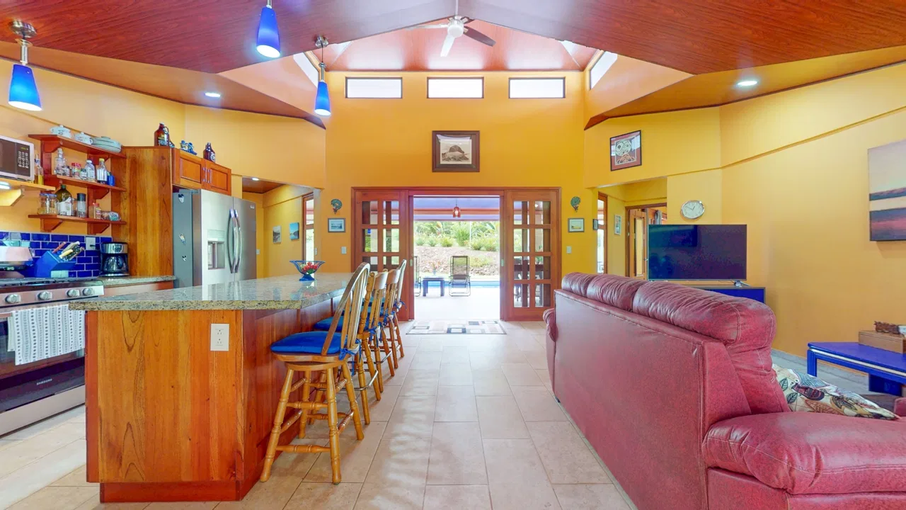 CONTEMPORARY TROPICAL RETREAT WITH A LARGE LOT, IN OJOCHAL – 2 ACRES, photo 11