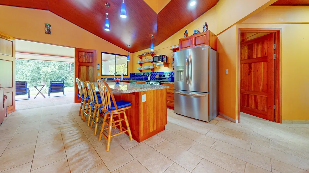 CONTEMPORARY TROPICAL RETREAT WITH A LARGE LOT, IN OJOCHAL – 2 ACRES, photo 12