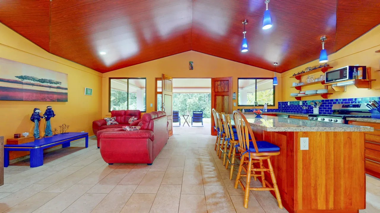 CONTEMPORARY TROPICAL RETREAT WITH A LARGE LOT, IN OJOCHAL – 2 ACRES, photo 10