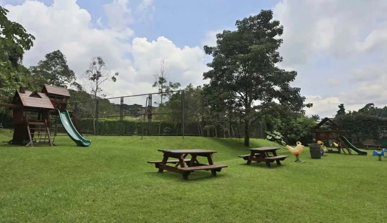 Lots from 900m2 in our exclusive Gregal Hacienda Condo. The condominium has swimming pool, clubhouse, wide green areas, hiking trails and security 24 hours. The condominium is near ..., photo 5
