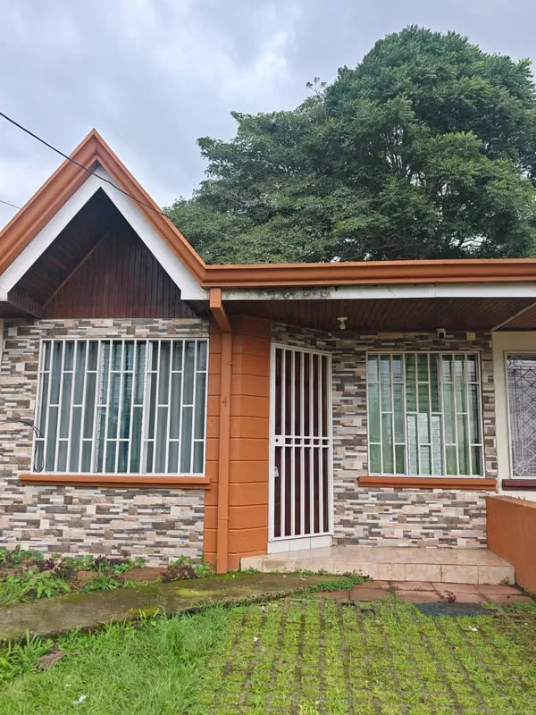 Se alquila apartamento completo, privado, tranquilo y hermoso en Moravia. Es ideal para quienes buscan comodidad y paz sin alejarse de la ciudad.