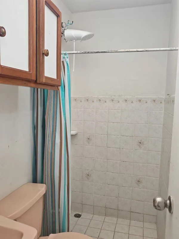 Se alquila apartamento completo, privado, tranquilo y hermoso en Moravia. Es ideal para quienes buscan comodidad y paz sin alejarse de la ciudad., photo 13