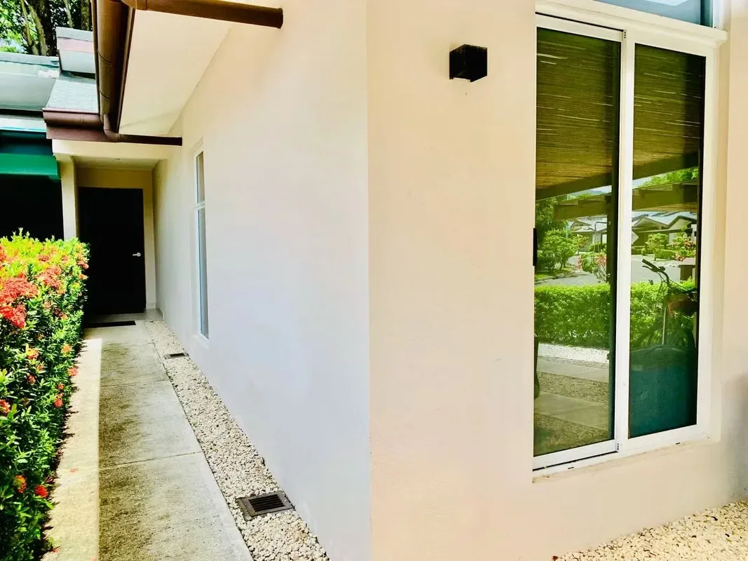 Welcome to this stunning modern residence, perfectly situated in the desirable coastal town of Jacó. This meticulously designed 2 master bedrooms, ..., photo 14