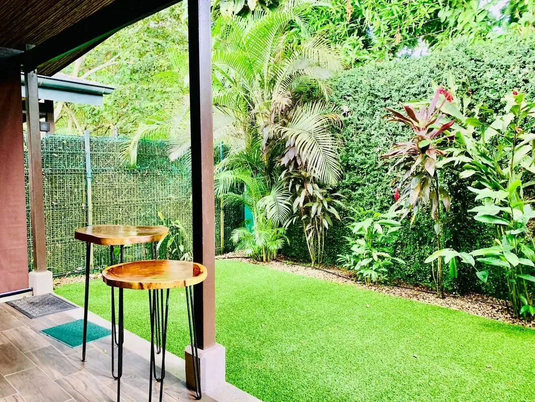 Welcome to this stunning modern residence, perfectly situated in the desirable coastal town of Jacó. This meticulously designed 2 master bedrooms, ..., photo 16