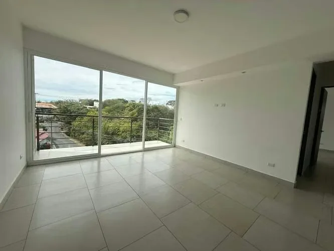 Hermosa casa en alquiler en Condominio Wellness, Guachipelín