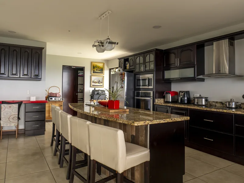 7 Bed Single Family Homes For Sale in El Tejar, photo 7