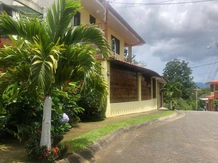Casa esquinera con amplia area verde en condominio ubicado en El Carmen de Guadalupe RAH 231304 - Venta en Goicoechea, photo 12