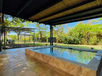 A poca distancia de la playa en Uvita: moderna casa con piscina por menos de $400,000., photo 4
