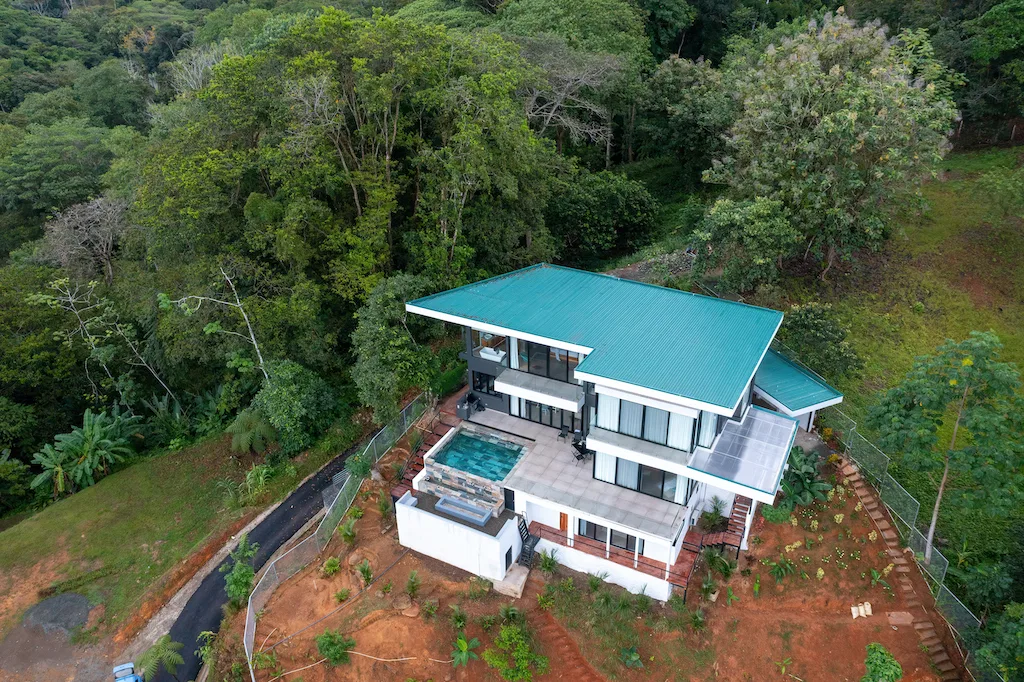 OCEAN VIEW 4 BEDROOMS HOME IN UVITA, photo 4