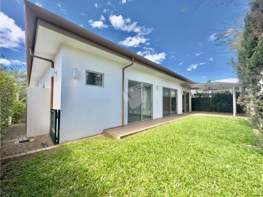 Casa de una planta cerca de Valle del Sol