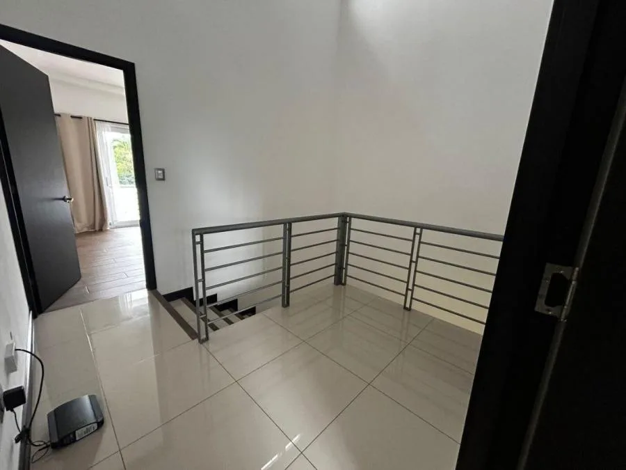 Alquiler de Casa en Santa Ana, San José. RAH 26-2 - Alquiler / Renta en Santa Ana, photo 10