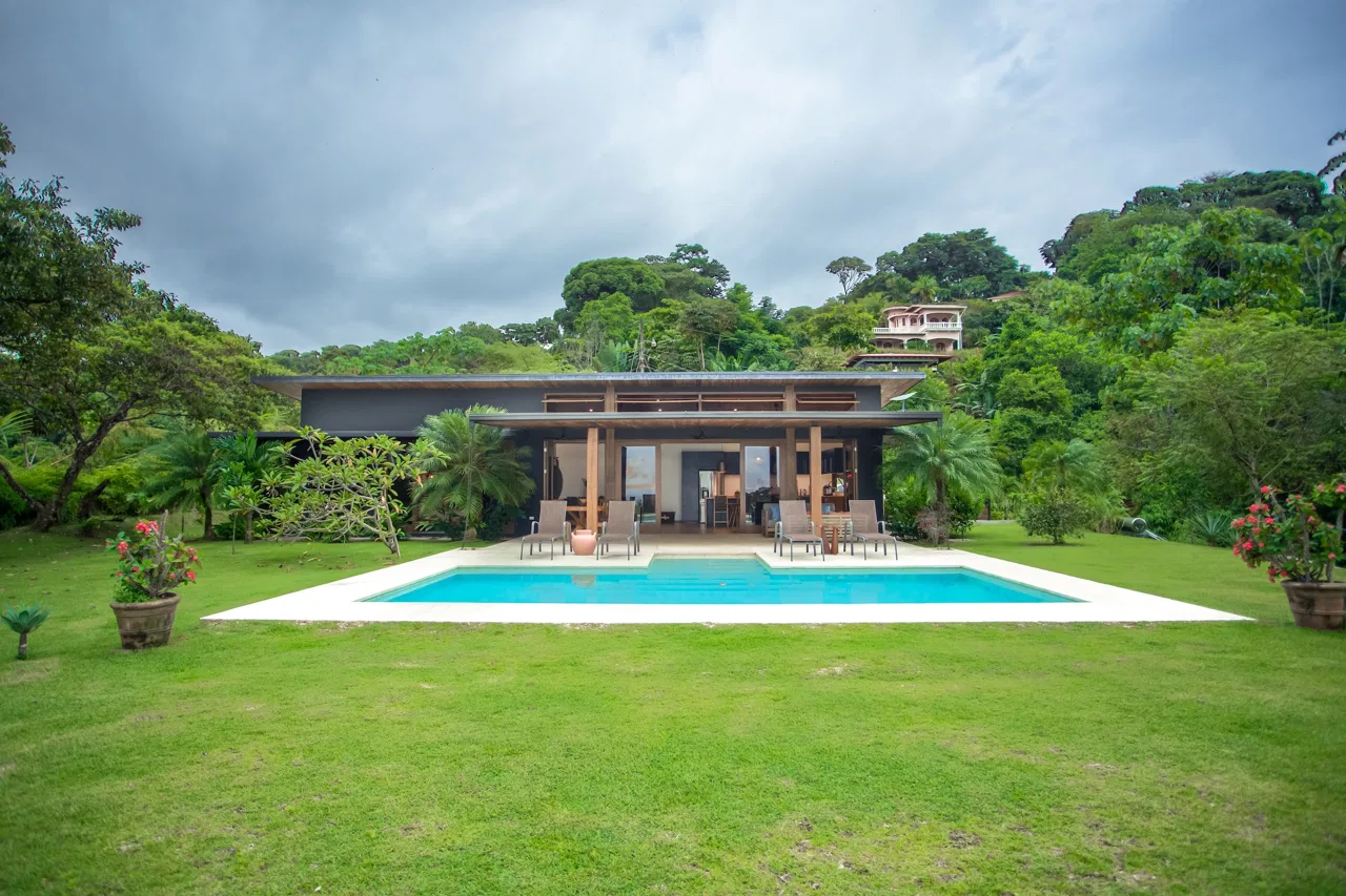 PROPERTY WITH THREE BEDROOM AND PANORAMIC VIEWS OF THE OCEAN, IN OJOCHAL – 0.54 ACRES, photo 3