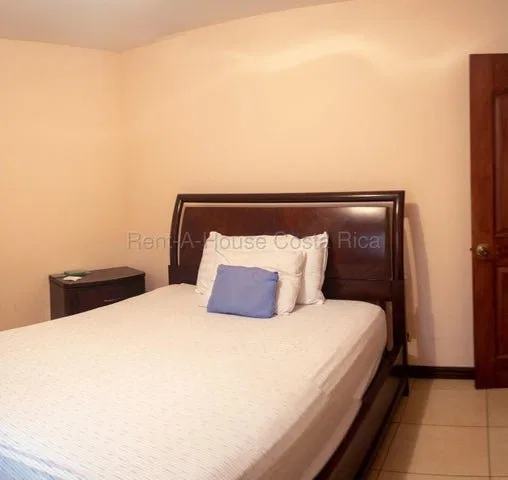 RAH 27-568 Descubra este acogedor apartamento, en 2 piso, ubicado en el centro de Bello Horizonte, dentro de un pequeño y tranquilo condominio de únicamente 4 unidades, ideal para ..., photo 5