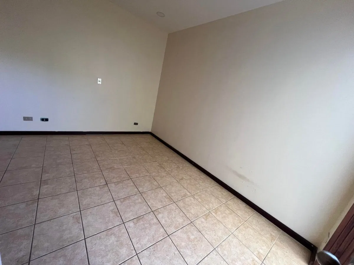 Casa en venta en condominio con seguridad y excelente ubicación en Brasil de Mora #26-1021 GS - Venta en Mora, photo 2