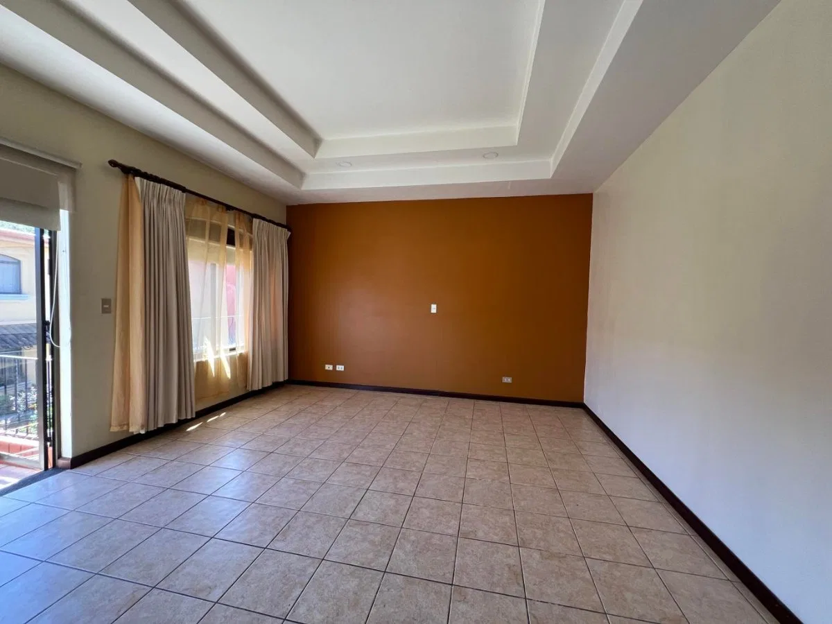 Casa en venta en condominio con seguridad y excelente ubicación en Brasil de Mora #26-1021 GS - Venta en Mora, photo 3