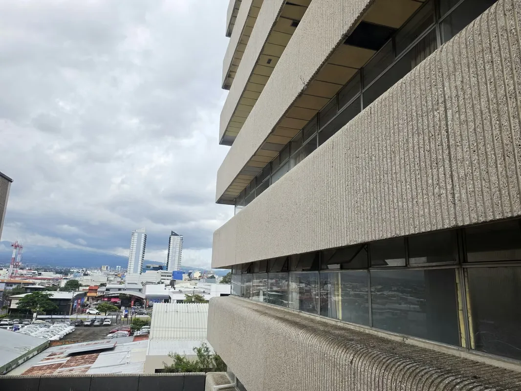 MA Asesorías alquila oficina en el Centro Colón, Paseo Colón, San José
