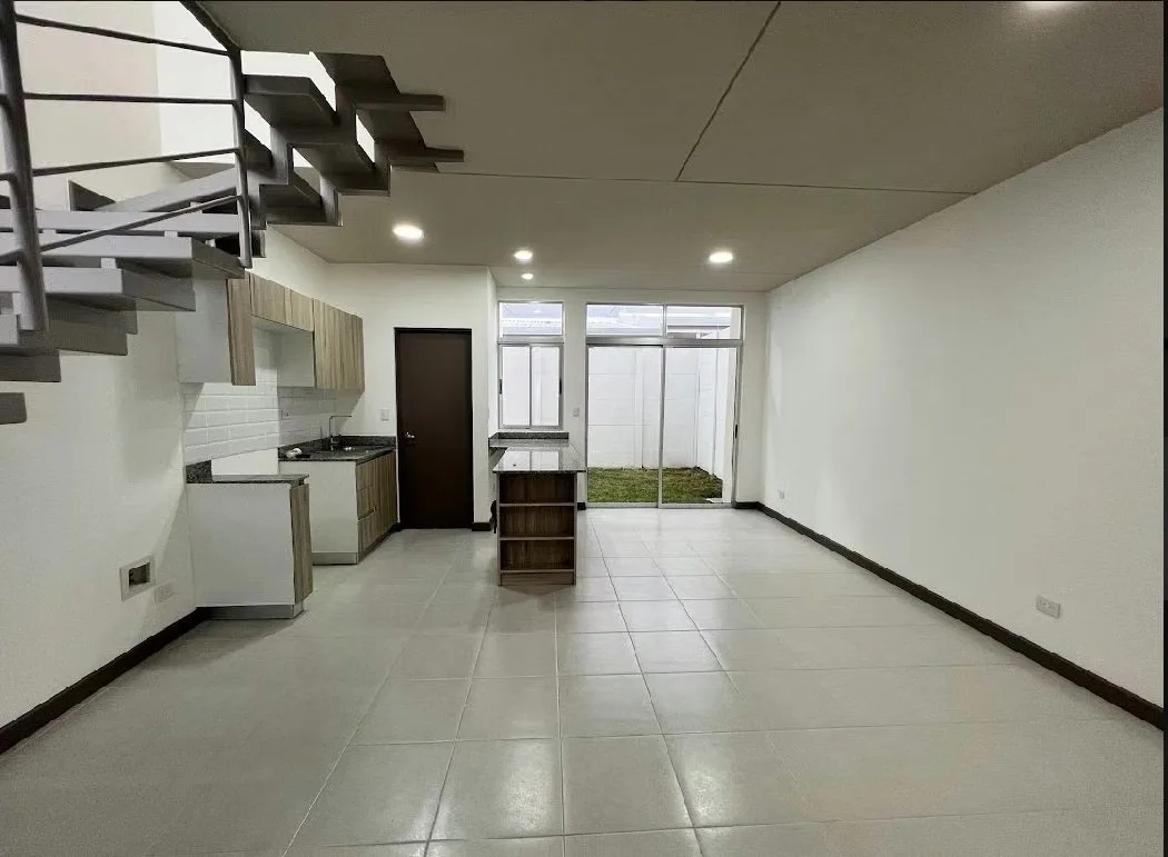 House for Sale in Mercedes Norte, Heredia - 2 Bed, 3 Bath