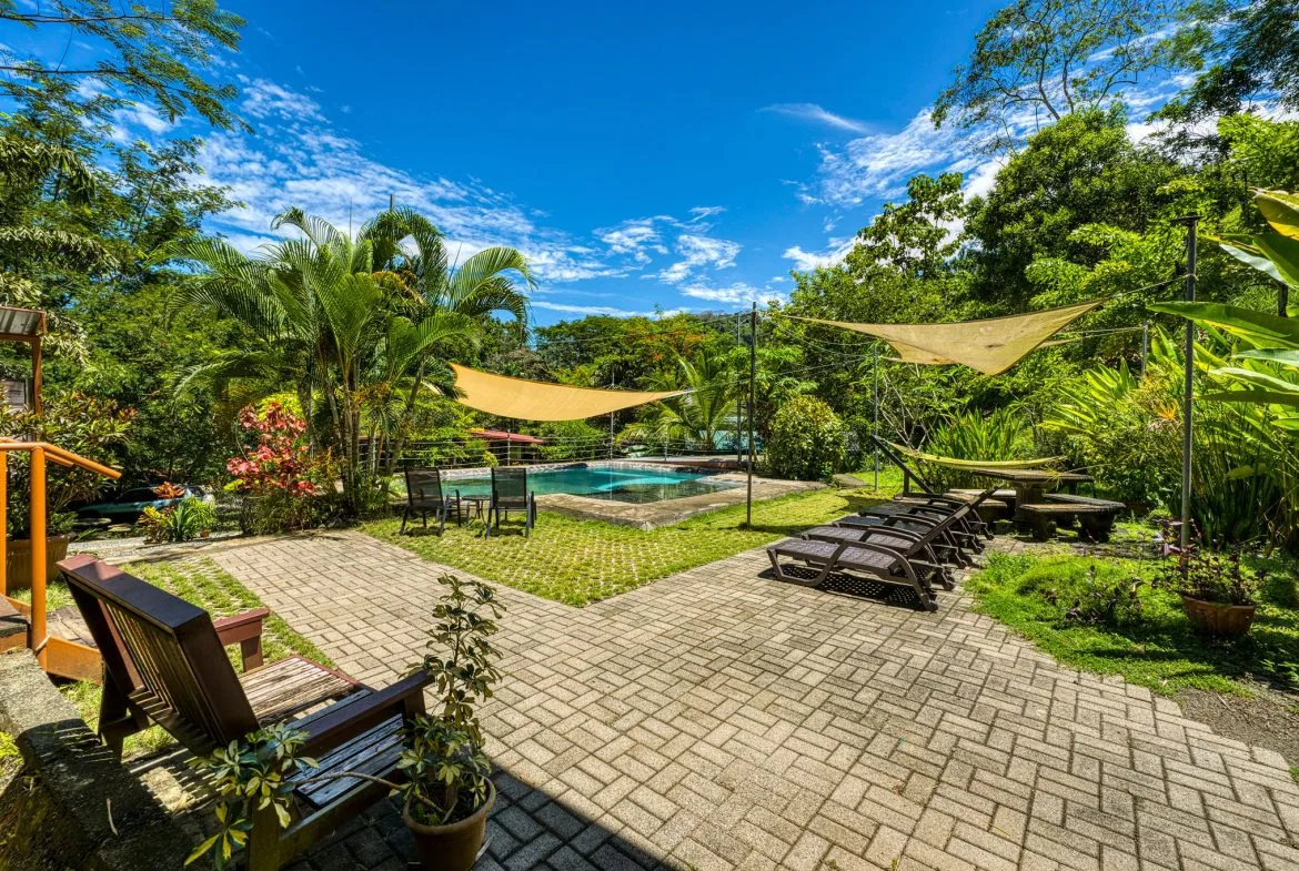 DOMINICAL HOTEL OR RETREAT WITH 13 RENTALS PLUS OWNER’S HOME, photo 2