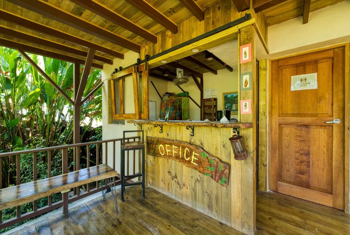 DOMINICAL HOTEL OR RETREAT WITH 13 RENTALS PLUS OWNER’S HOME, photo 6