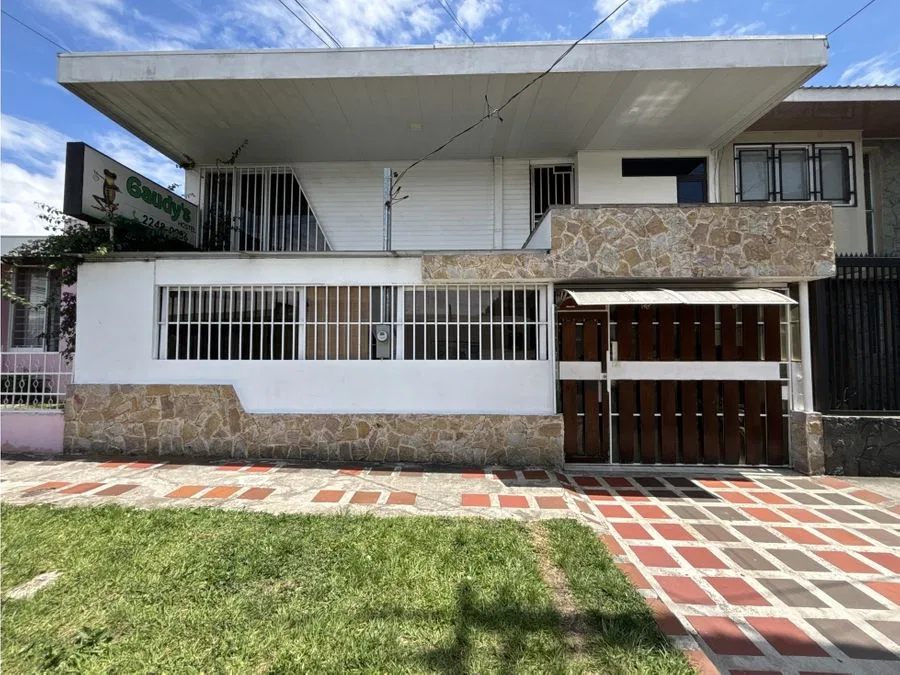 VENTA DE HOSTEL EN ZONA ESTRATÉGICA, PASEO COLÓN, SAN JOSÉ