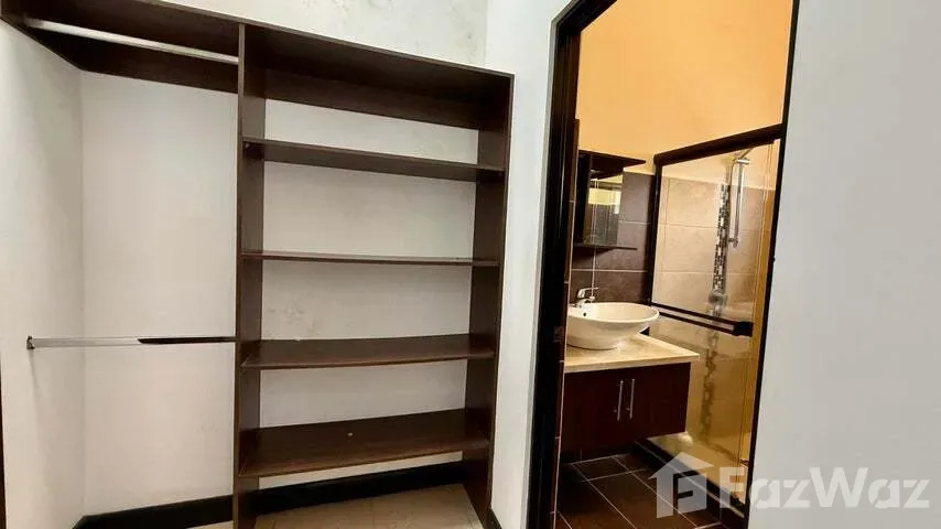 Se vende casa en Calle Los Sanabria, Moravia, San José (DJ  23-1583) - Venta en Moravia, photo 11