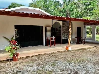 Encantadora casa 2+2 junto a un río con piscinas, photo 7