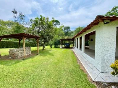 Encantadora casa 2+2 junto a un río con piscinas, photo 8
