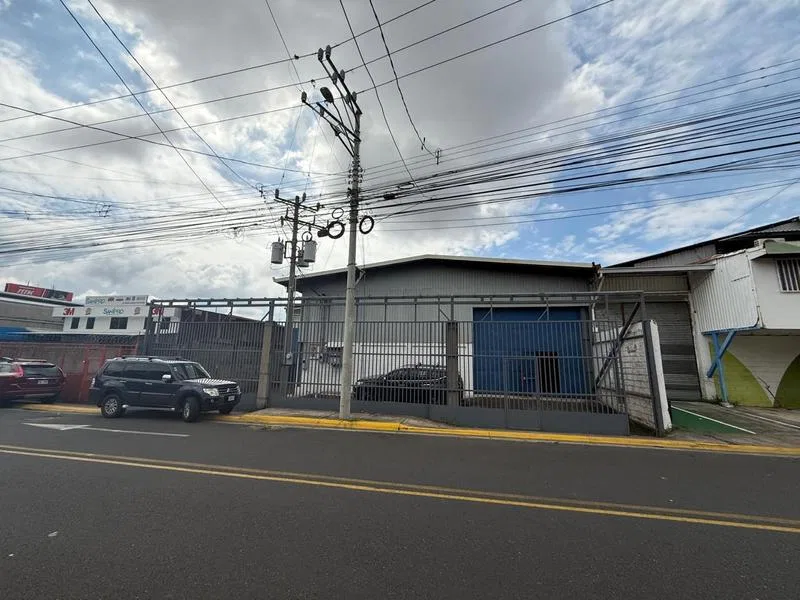 1 Bed Commercial To Rent in Belen