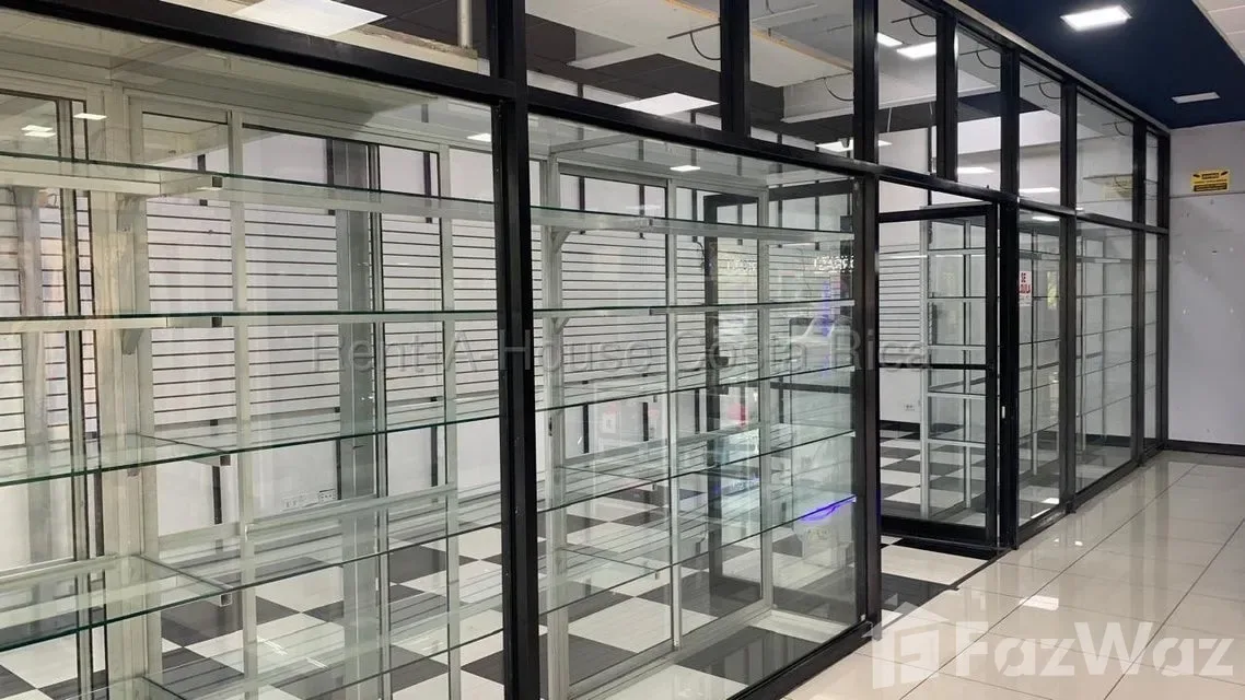 Retail space for Rent at Pavas for $2,370/mo
