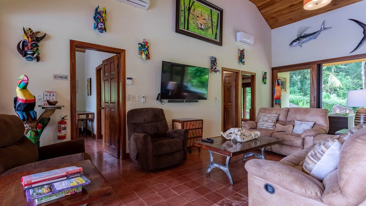 JUNGLE PROPERTY WITH FIVE BEDROOM AND OCEAN VIEWS, IN ESCALERAS – 0.84 ACRES, photo 12