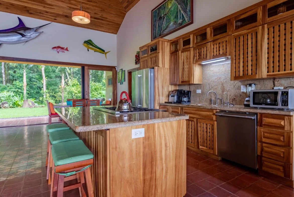 JUNGLE PROPERTY WITH FIVE BEDROOM AND OCEAN VIEWS, IN ESCALERAS – 0.84 ACRES, photo 21