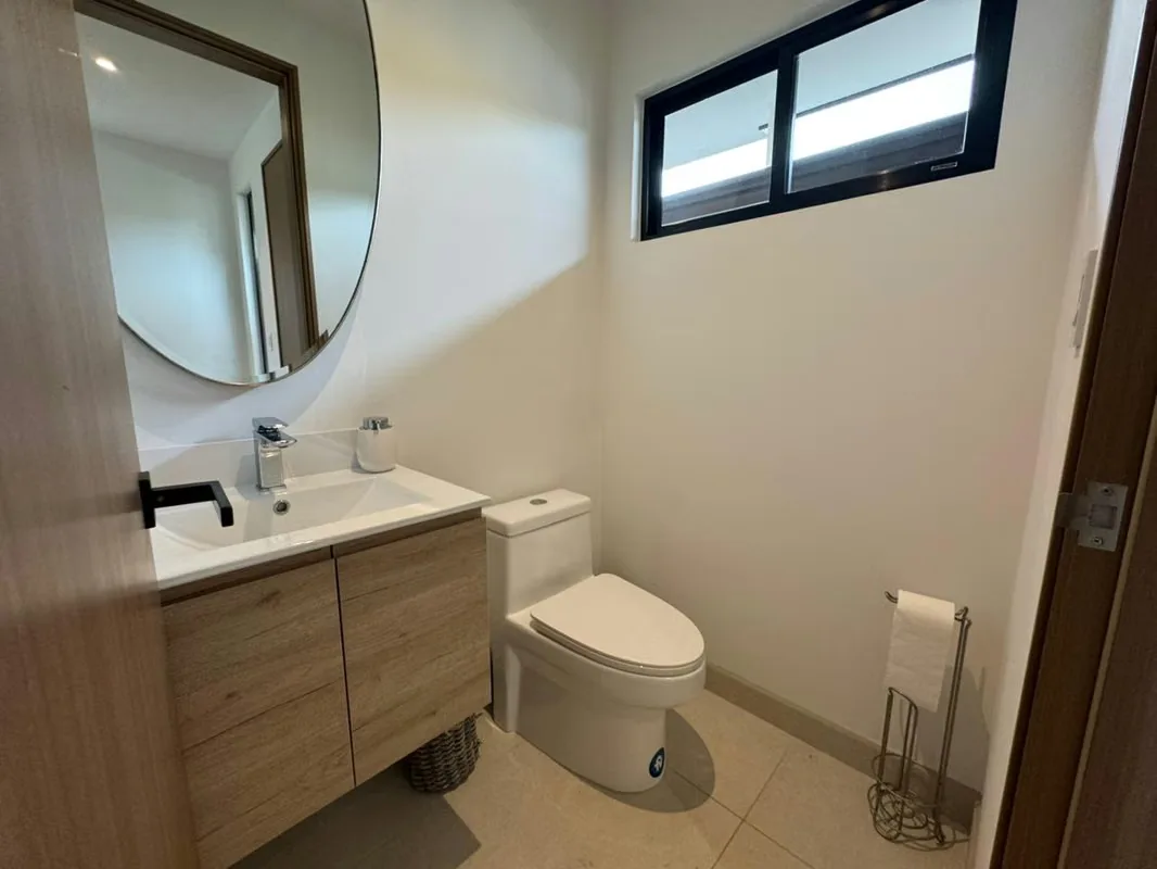 Descubre la perfecta combinación de exclusividad y naturaleza en este moderno proyecto de diecisiete unidades en condominio, ubicado en la prestigiosa zona de Ulloa, Heredia. Esta casa ..., photo 11