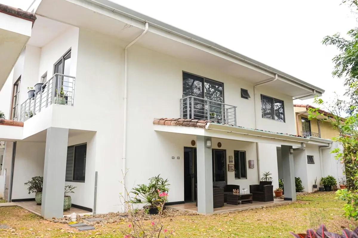 Modern Furnished House for Rent in Santa Ana | Near Lindora