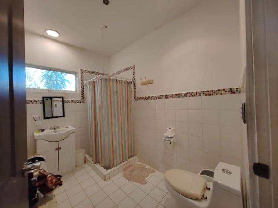 En Venta Hermosa Casa Residencial Cerrado y Seguro en Brasîl de Santa Ana. - Venta en Santa Ana, photo 13